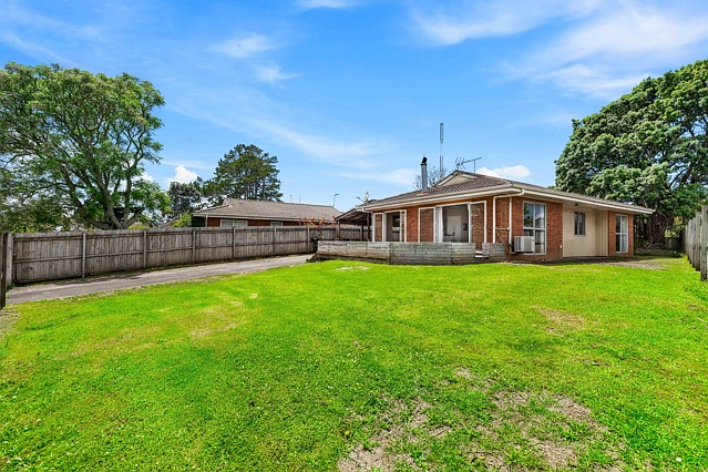 15 Kopi Place, Massey, Waitakere City