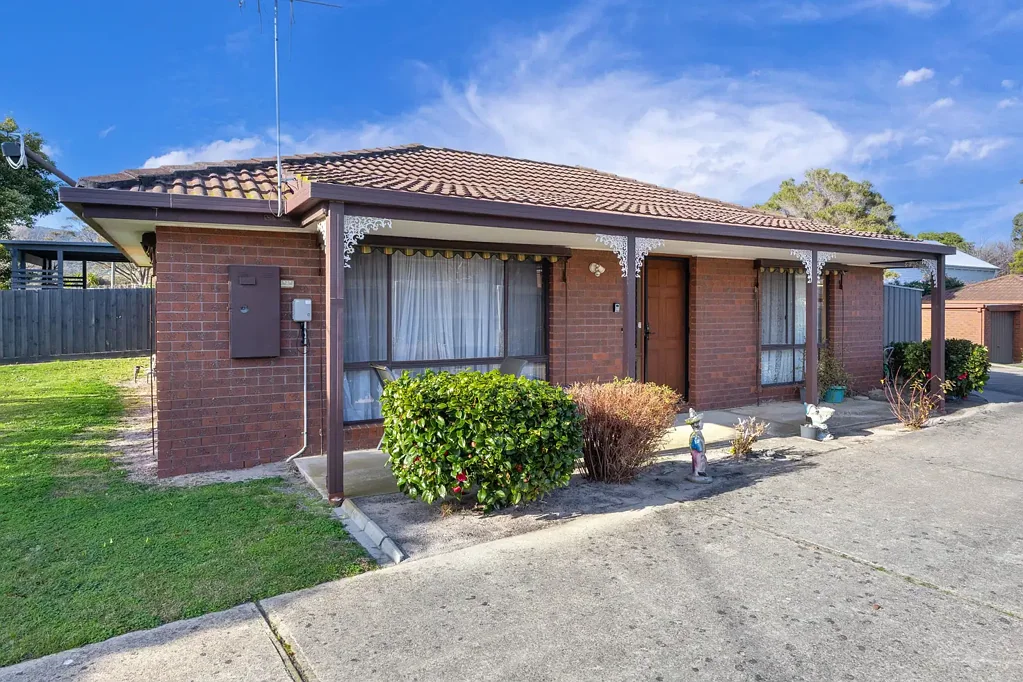 1/6 Leon Avenue, Rosebud, VIC 3939