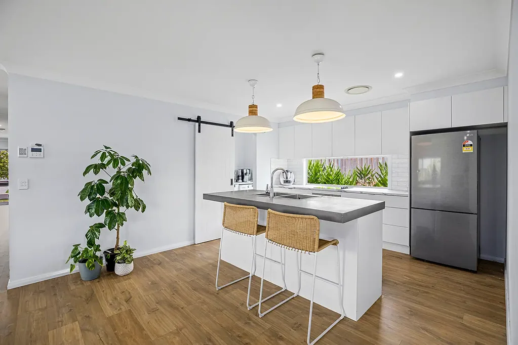 5 Jasmine Close, Sapphire Beach, NSW 2450