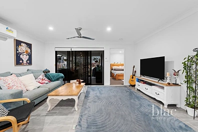 Silid Pahingahan - 30 Crest Street, Narangba, QLD 4504