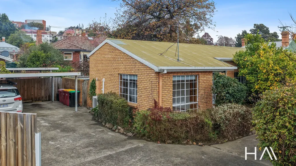Launceston 2房  Prime Location, Low-Maintenance Living