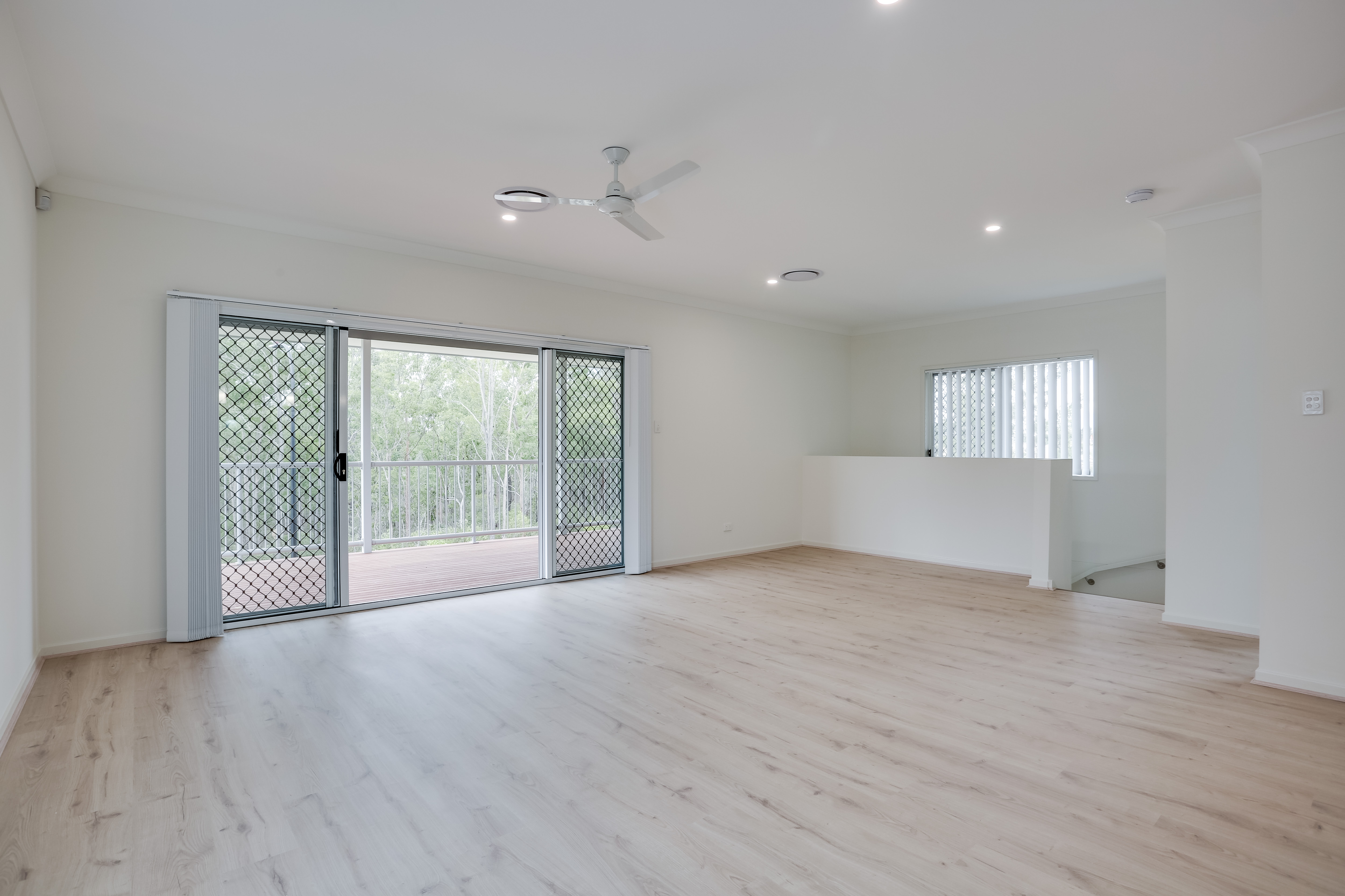 10 PIKE LANE, SPRING MOUNTAIN QLD 4300, 0 habitaciones, 0 baños, House