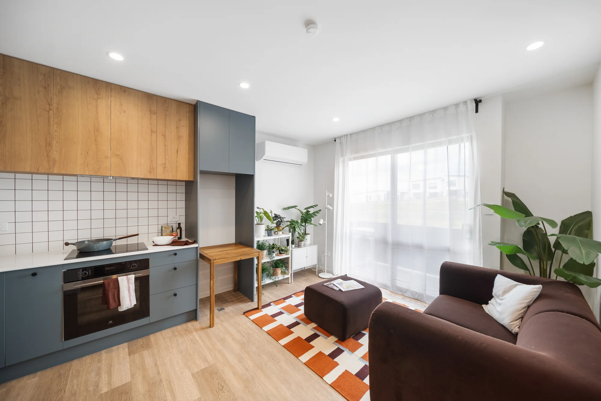 Papatoetoe 2 Slaapkamer Seen Petrol Prices? Try 5 Minute Living!
