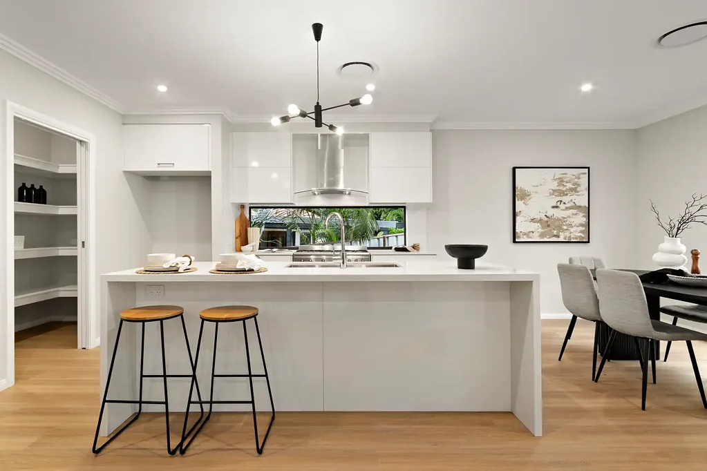 2 Kirkdale Drive, Kotara South, NSW 2289
