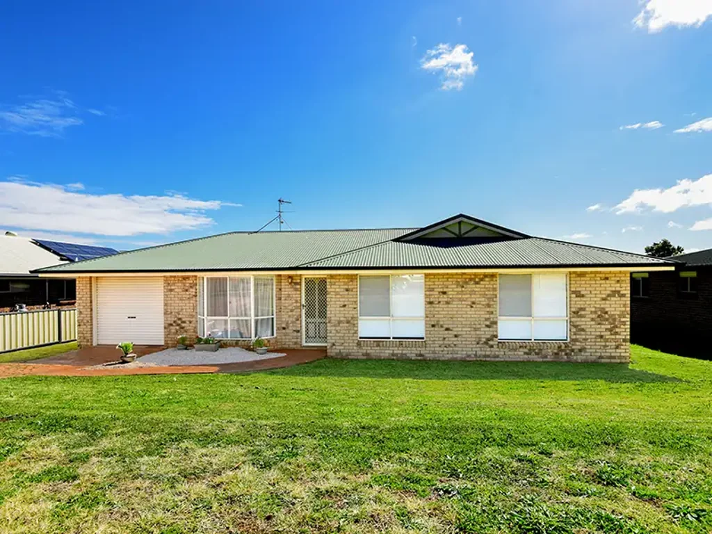 Comfortable Family Home