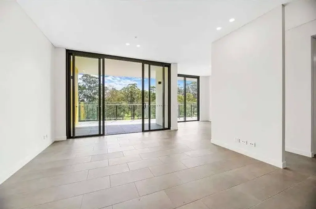 2 Bedroom 2 Bathroom and 2 Parking place Luxury Apartment - Walk To Metro & Shops!