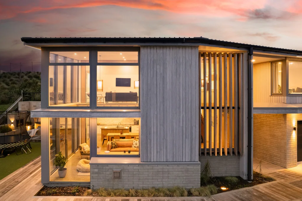 Ocean Grove 4 Bedroom Architectural Luxury & Stunning Sea Views