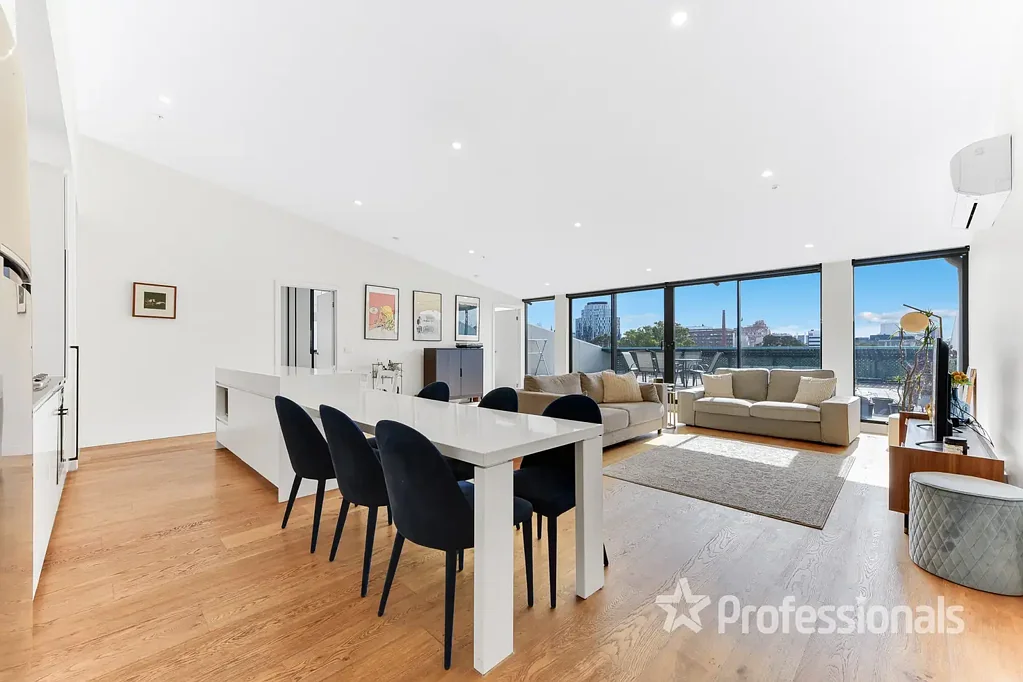 Windsor 3 Bedroom EFFORTLESS INDOOR-OUTDOOR ENTERTAINING