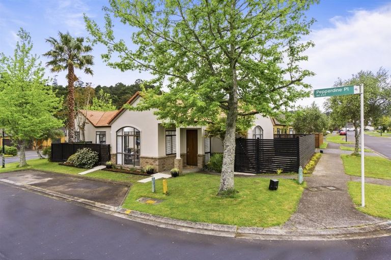 1 Pepperdine Place, Albany, Auckland - North Shore, 3 ห้องนอน, 2 ห้องน้ำ, House