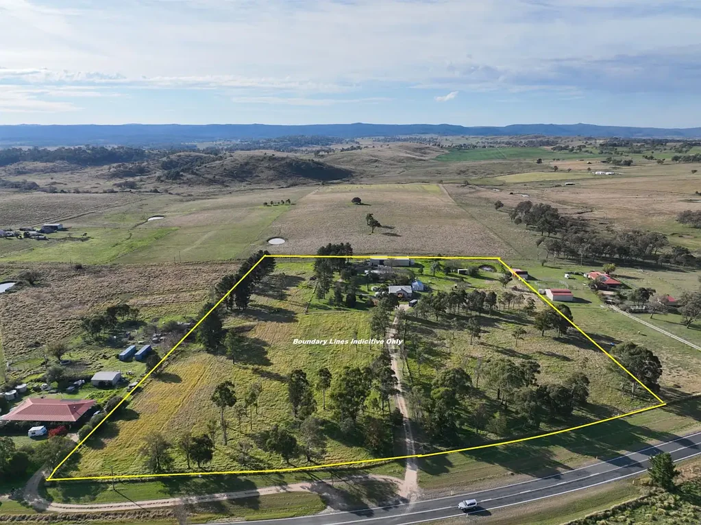 Tenterfield 4બેડરૂમ ‘Glengarry’