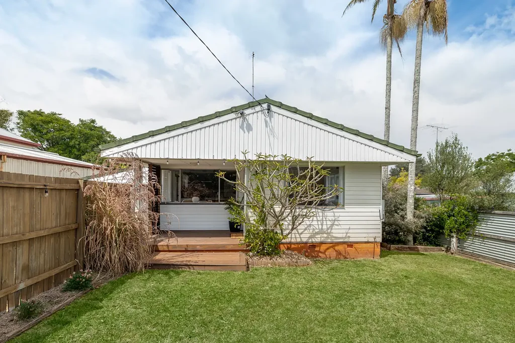Rangeville 4ਬੈੱਡਰੂਮ Rangeville Property MUST Be Sold - Clear Instructions Given!