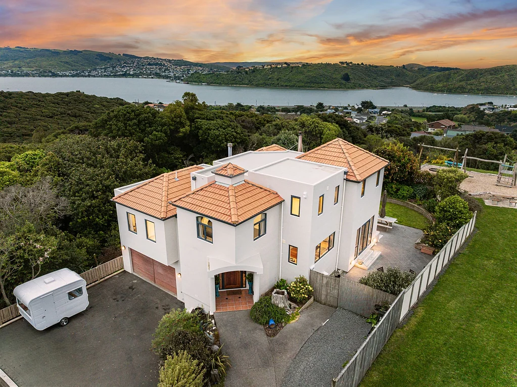 11 Glengavel Grove, Papakowhai, Porirua, Wellington
