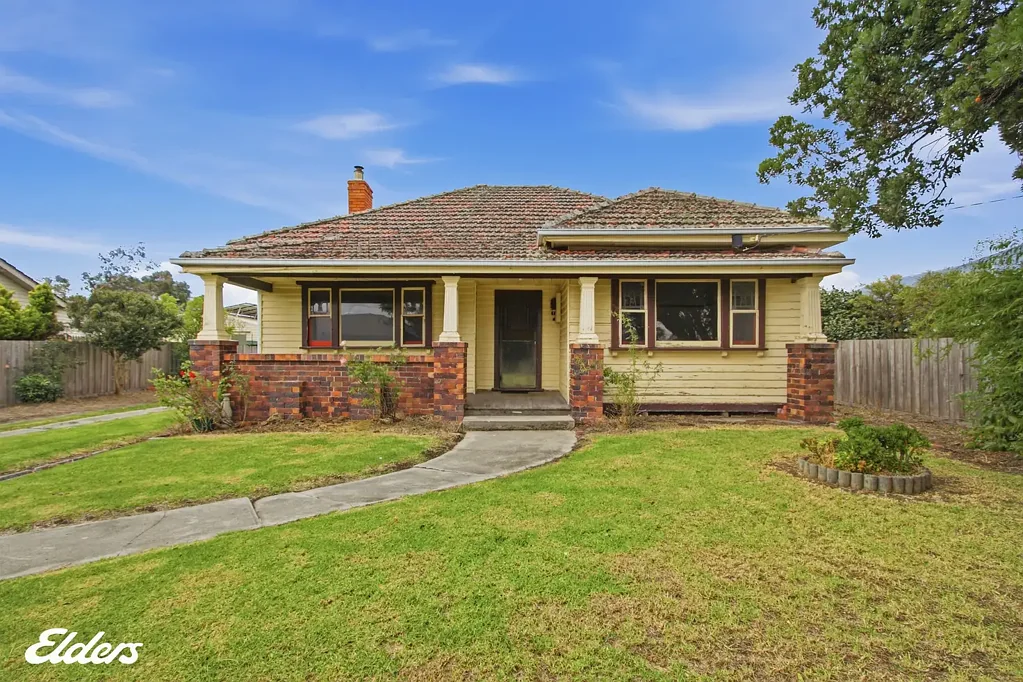 Yarram 3침실 PERIOD HOME - LARGE BLOCK - CONVENIENT LOCATION
