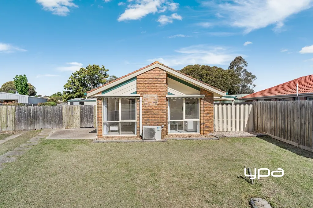 6 Birkdale Court, Sunbury, VIC 3429