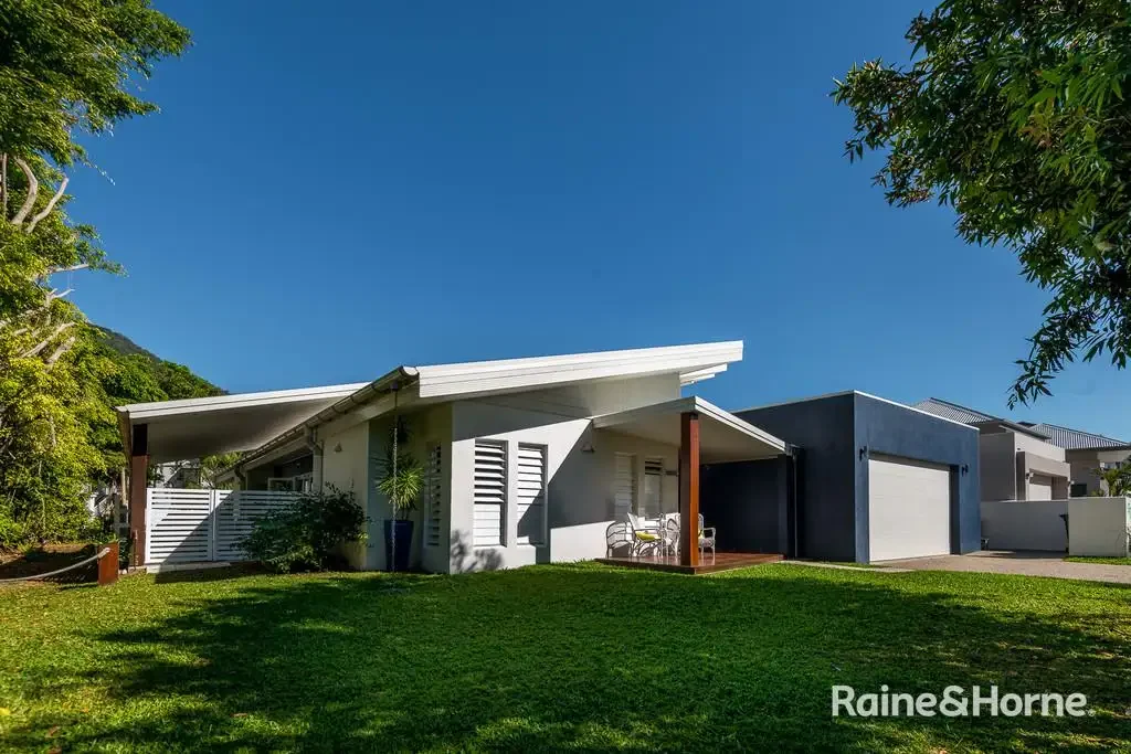 Luxury Living in Oceans Edge Palm Cove