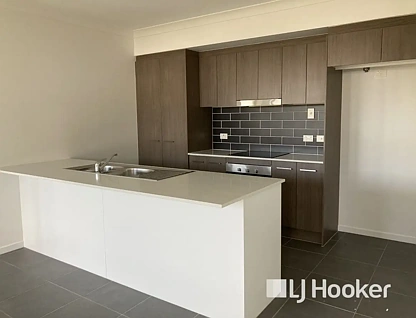 1/18 Darling Circuit, Plainland, Lockyer Valley Region, 4 ਕਮਰੇ, 2 ਬਾਥਰੂਮ, Unit