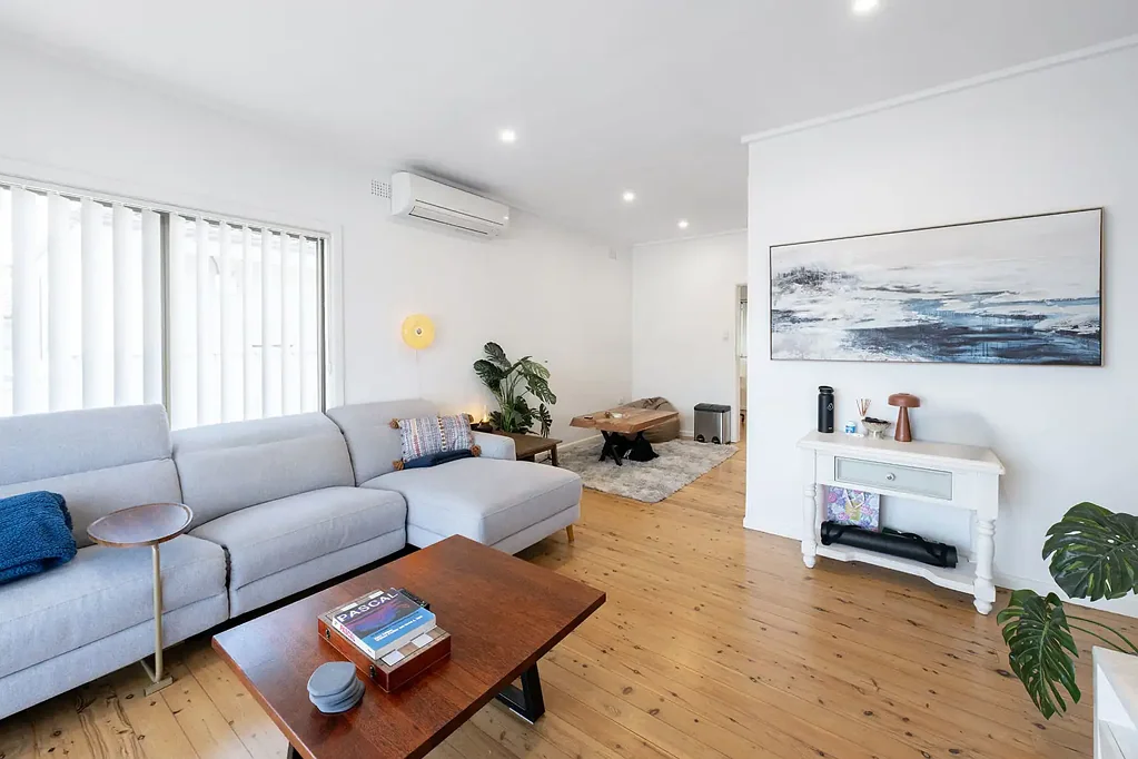 Warm & Welcoming Family Home in a Great Location