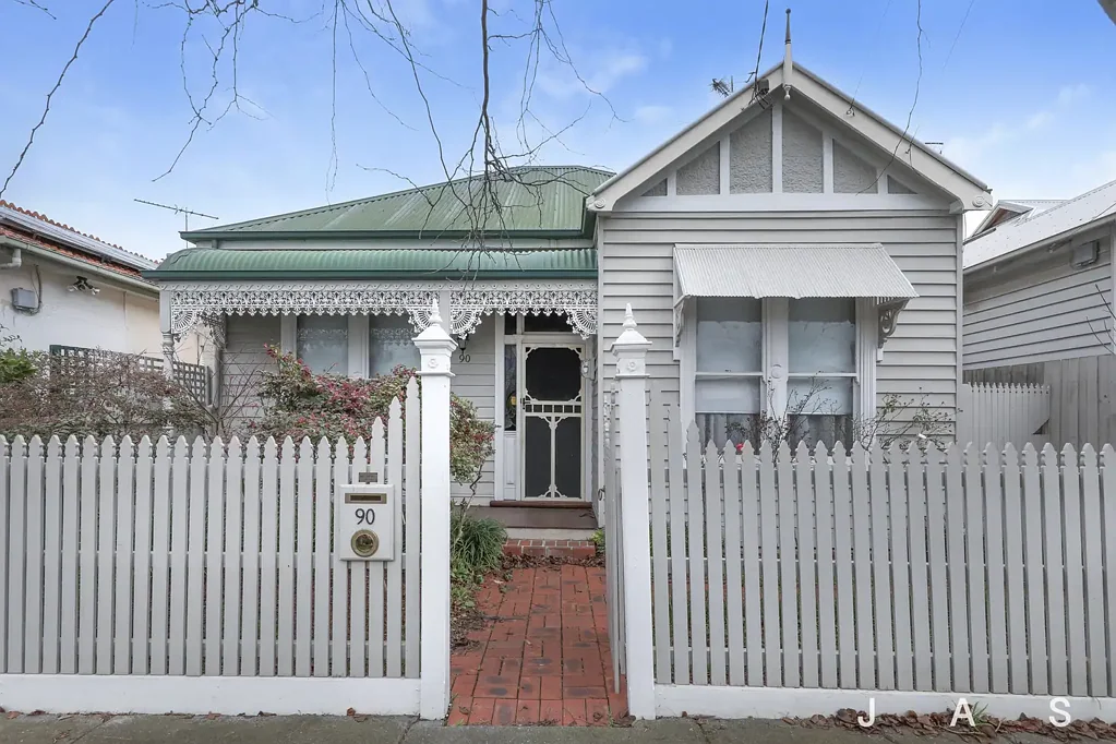 Timeless Edwardian Charm in the Heart of Kingsville
