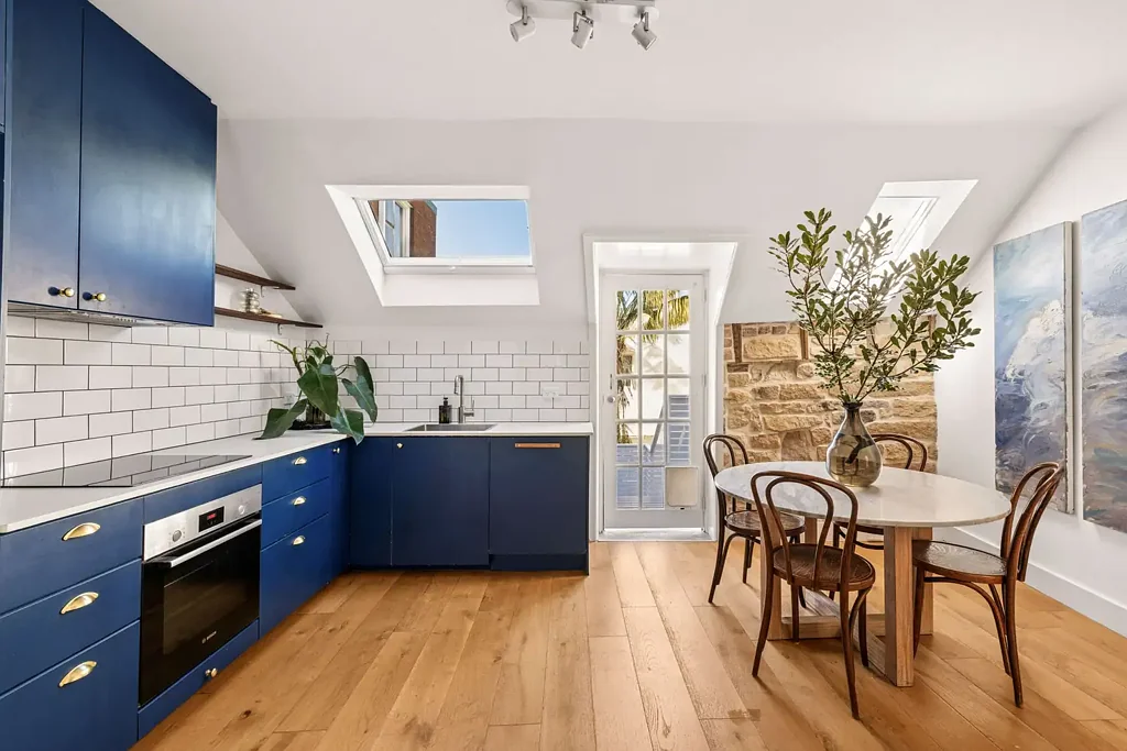 Paddington 2ਬੈੱਡਰੂਮ Renovated top-floor home / boutique Victorian building