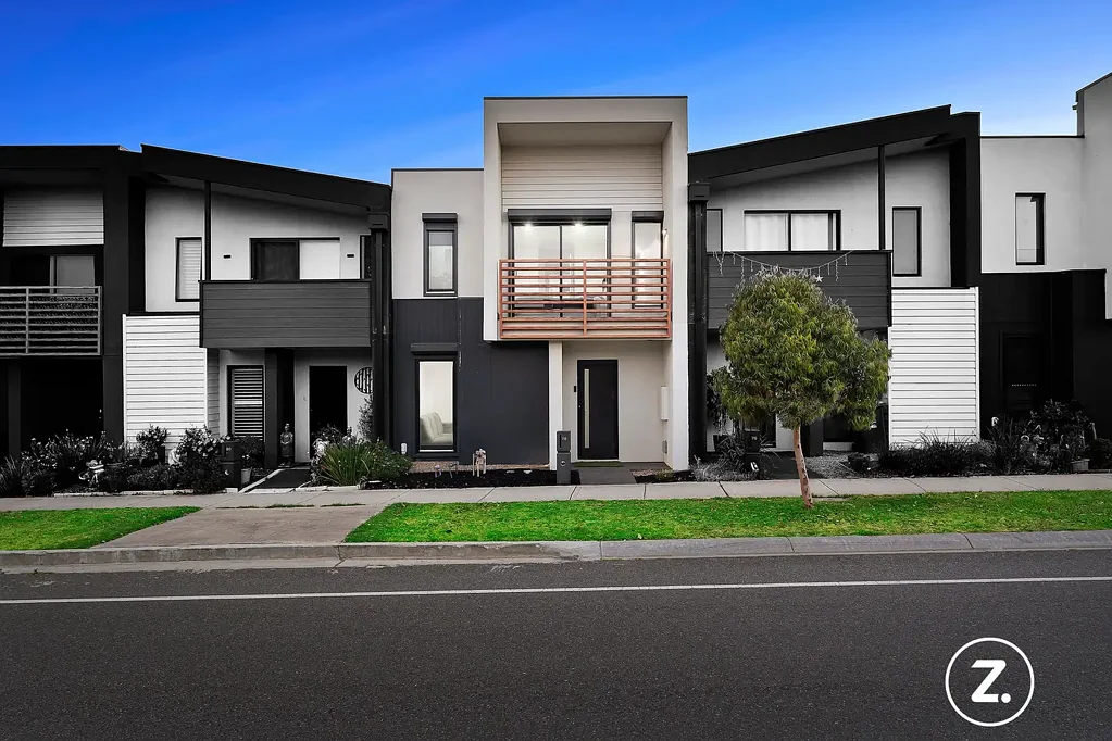 78 Viewbright Road, Clyde North, VIC 3978