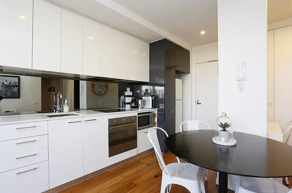 MODERN LIVING IN THE HEART OF BRUNSWICK EAST!