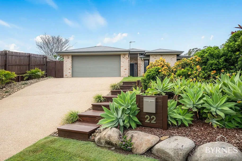 Kirkwood 4Kwarto EXECUTIVE FOUR-BEDROOM FAMILY HOME WITH SHED + THEATRE ROOM