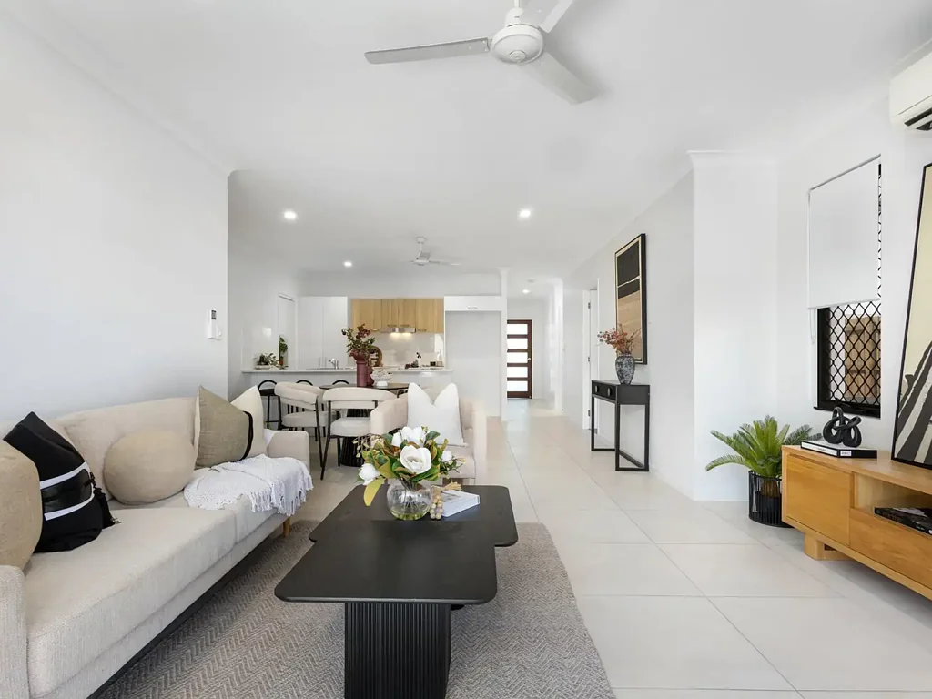 Redlynch 3ห้องนอน Move in Ready!