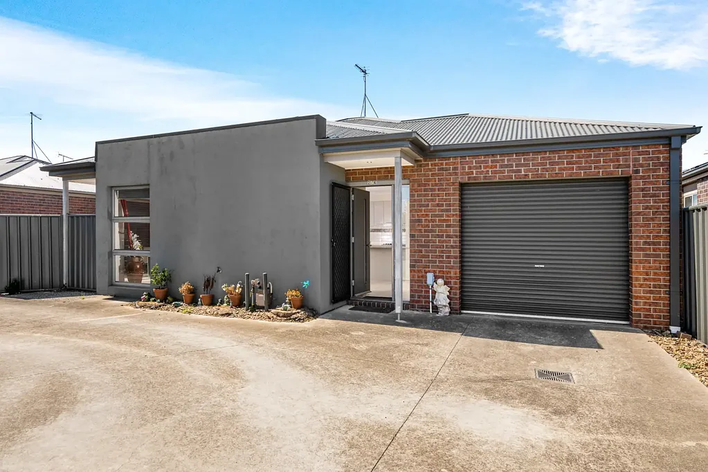 Whittington 2房  Calling all First Home Buyers / Investors / Retirees
