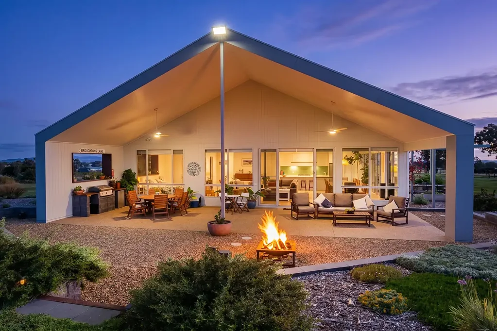 Culcairn  “Warekila Park” – A Stunning Rural Lifestyle Retreat