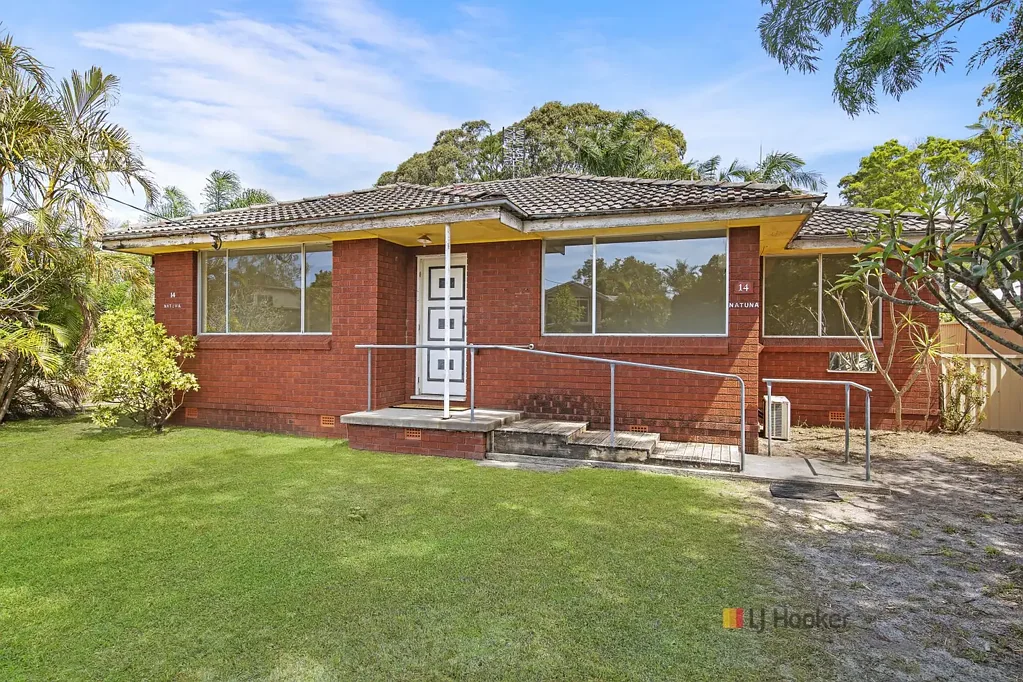 14 Natuna Avenue, Budgewoi, NSW 2262