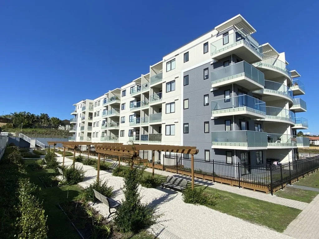 Pinehill 2房  Ground Floor - Exceptional Outdoor  - Rangi Zone!