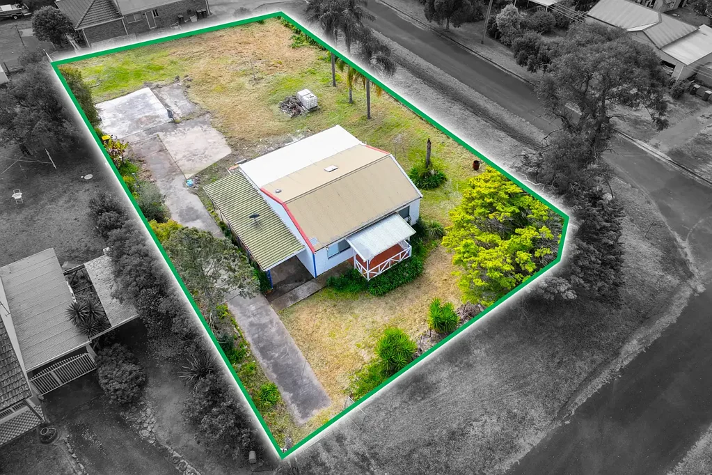 Bargo 2房  Charming Cottage with Development Potential