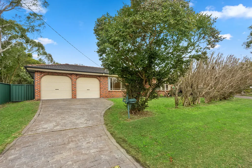 Spacious Family Home & Convenient Kariong Location