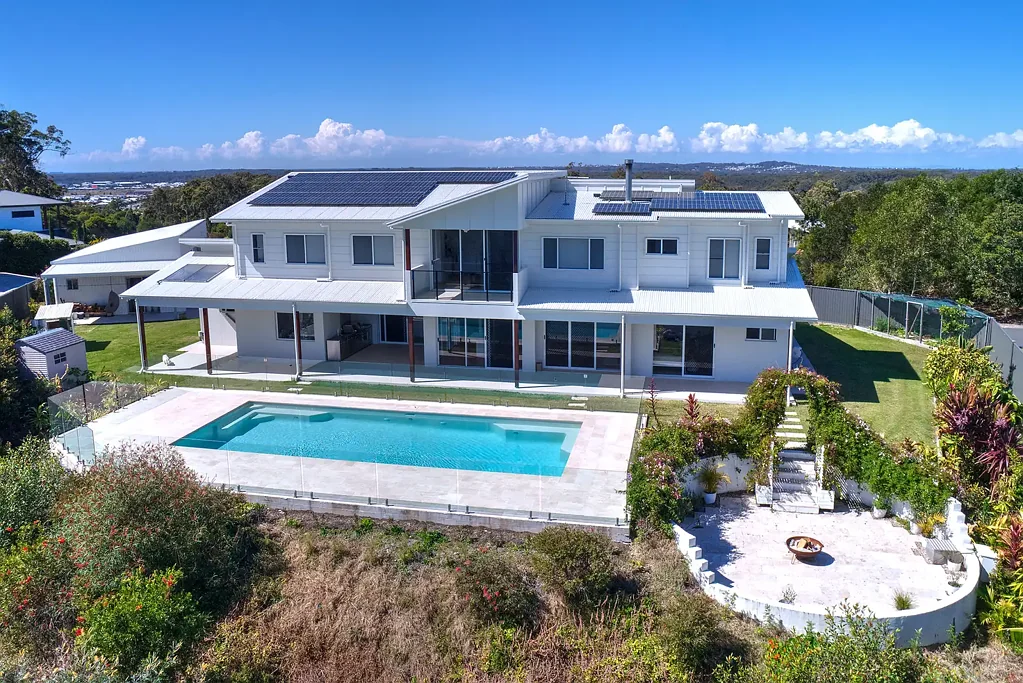 Palmview 6ਬੈੱਡਰੂਮ ARCHITECTURAL MASTERPIECE WITH PANORAMIC HINTERLAND AND OCEAN VIEWS