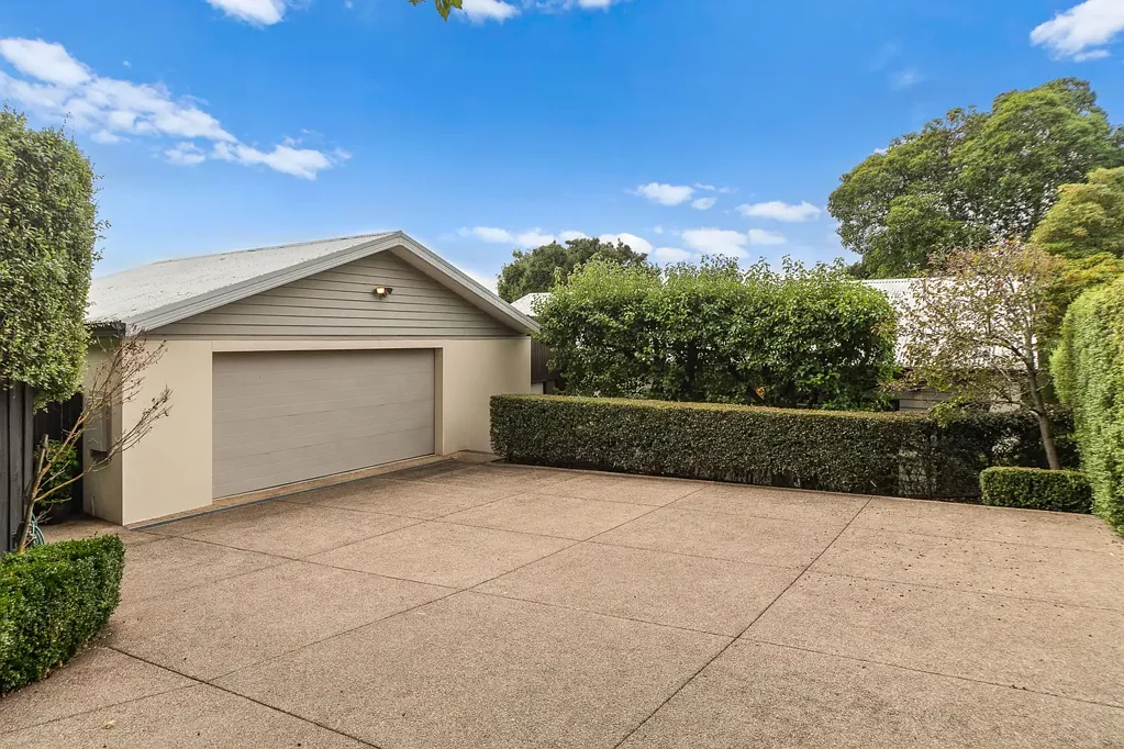 39A Bruarong Crescent, Frankston South, VIC 3199