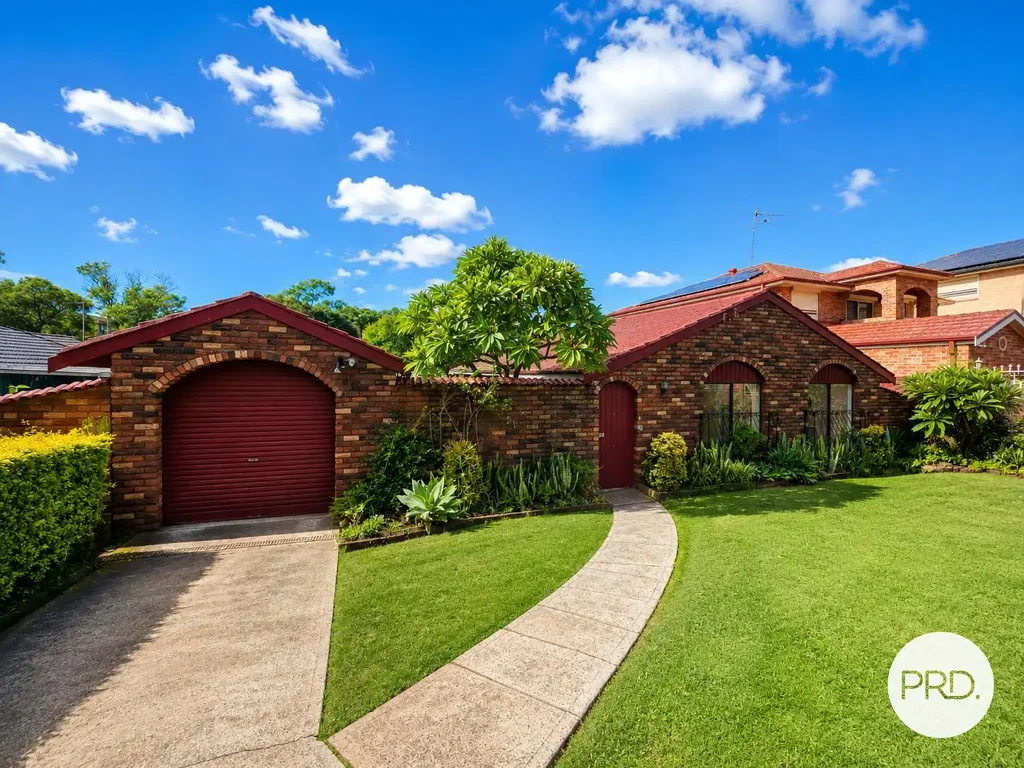 Updated 3-Bedroom Home in Liverpool!