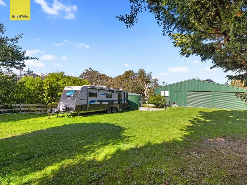 Venus Bay Big Shed, Beach Access - Build Your Coastal Dream