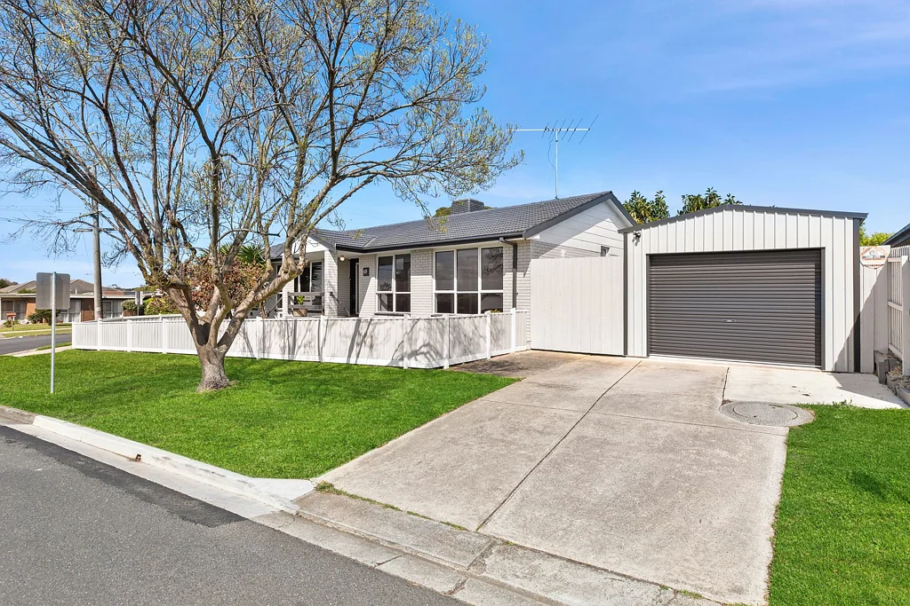 69 Simons Road, Leopold, VIC 3224
