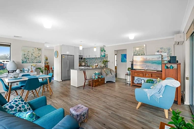 6/10 Rinaldo Place, Coolbellup, WA 6163, 3房, 2浴, House