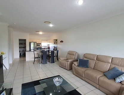 5/34 North Shore Avenue, Varsity Lakes, Gold Coast, 3 침실, 2 욕실, Townhouse