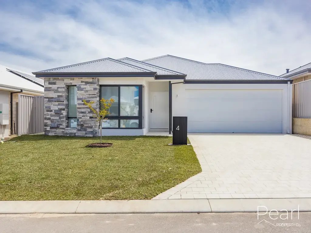 Stunning Brand New Home!