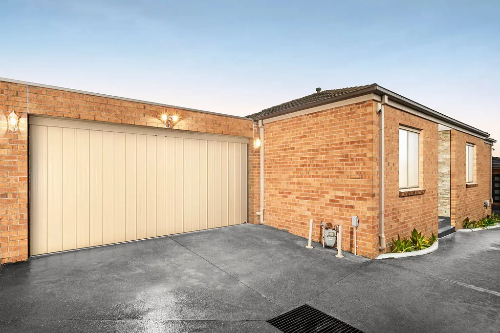 2/2 Manoon Road, Clayton South, VIC 3169