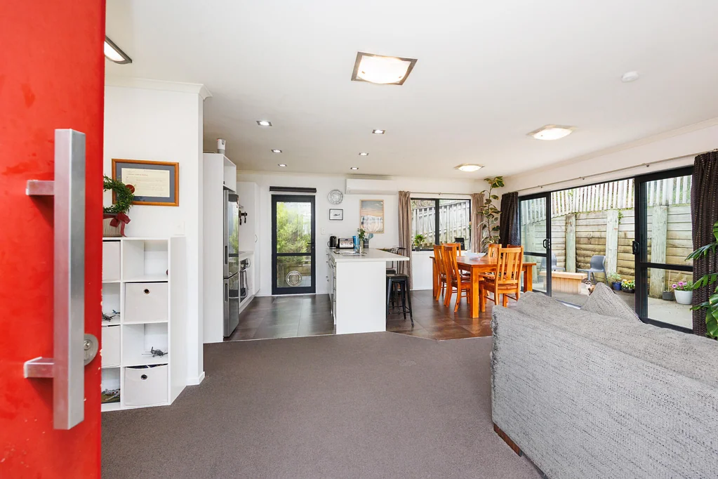 Feilding 3Phòng ngủ Double glazed, private and secure