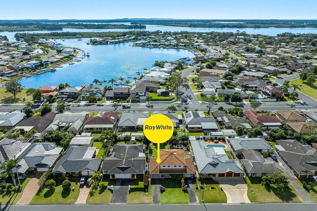 1/55 Osprey Drive, Yamba, NSW 2464