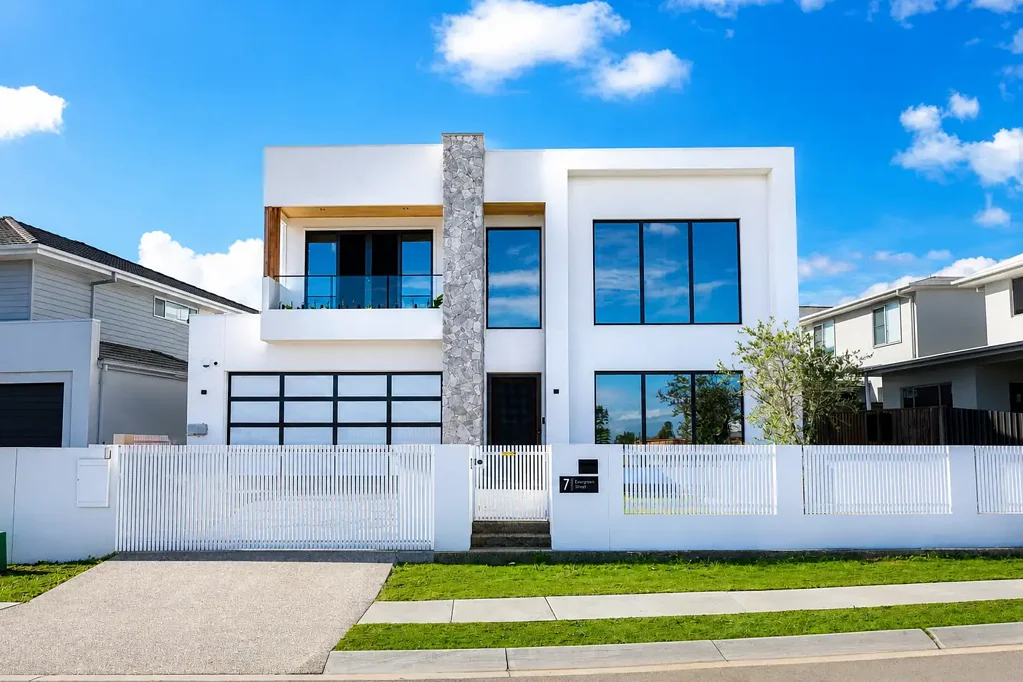 Rochedale 6غرفة نوم Architectural Luxury with 445m² of Internal Living in Prestigious Evergreen Estate