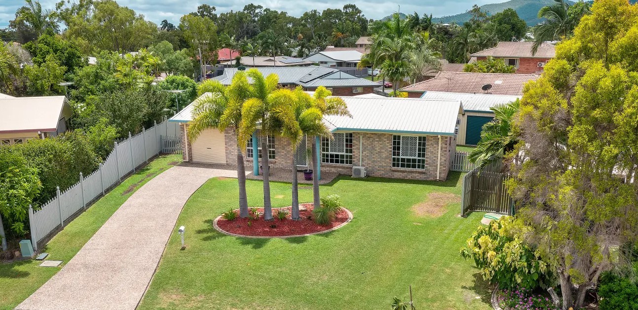 17 CARARA DR, KAWANA QLD 4701, 0 chambres, 0 salles de bain, House