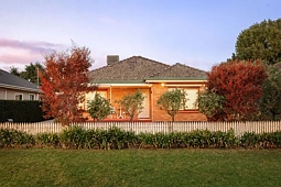 1040 Sylvania Avenue, North Albury