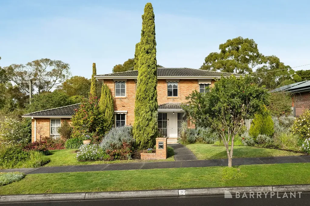 Croydon Hills 5ਬੈੱਡਰੂਮ Classic Elegance, Multiple Living Zones & Fantastic Potential.