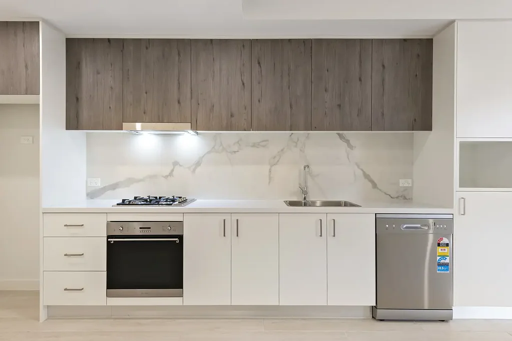 1 Bedroom + Study Executive Apartment!