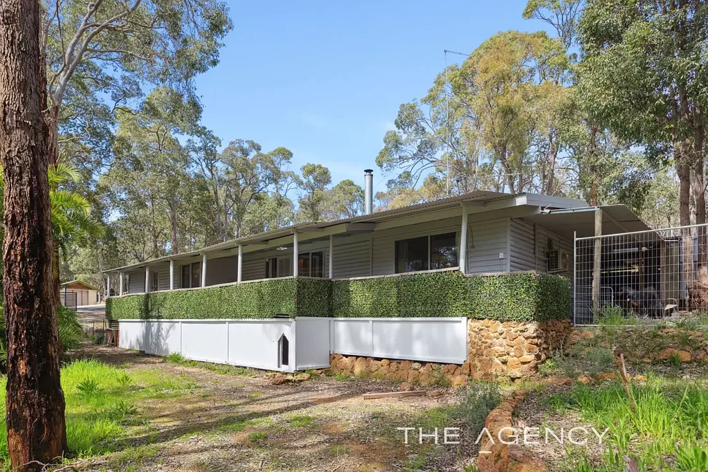 9 Carawatha Road, Parkerville, WA 6081